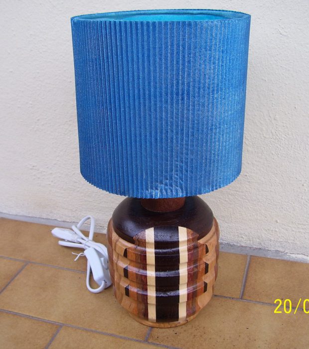 Lampada da tavolo