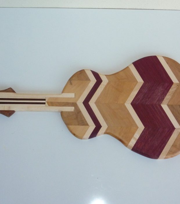 Tagliere chitarra