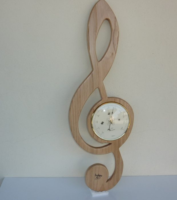 Barometro in chiave di violino