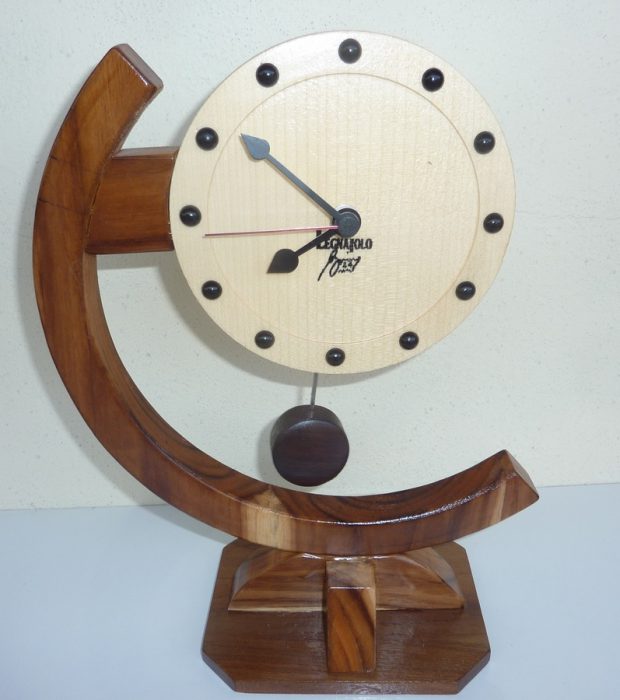 Orologio da tavolo a pendolo